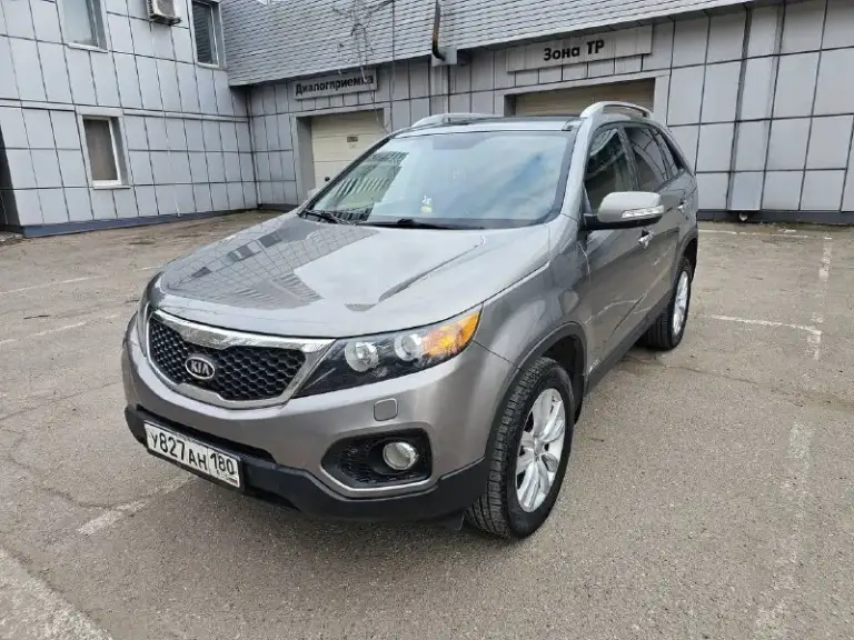 Kia sorento
2012 Год
Автомат
2.2 Турбо контрактный двигатель из кореи с документами.
Автомобиль в хорошем состоянии не требует вложений!
4Wd подключаемый полный привод,
Есть все для комфортного вождения
Подогрев сидений, кожаный салон, двухзонный климат-контроль, круиз-контроль, мульти-руль, большой андроид монитор, датчик дождя, света, кнопка старт/стоп, люк ( панорама ), парктроники, камера заднего вида, третий ряд сидений
Юридически чист
На местном учете
2 Хозяина
С документами полный порядок
Цена 1.610.000₽ торг
Все вопросы в личку
+79493674534 Константин
Пробег 202.000 км
В эксплуатации ежедневное
📞 Звоните: +7(949)3674534 - фотография - 3