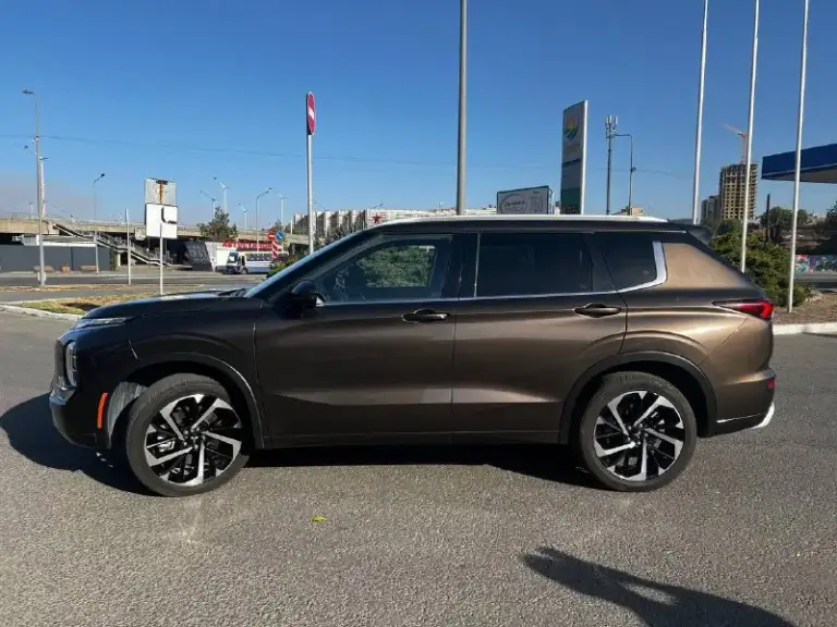 Продам mitsubishi outlander sel 2021 г. ✨
Двигатель: 2,5 л (бензин)
✅
Полный привод✅
Пробег: 25 тыс км✅
Я владелец ✅
Автомобиль в отличном состоянии, максимальная комплектация: память сидений, раздельный климат контроль, режимы езды, всевозможные ассистенты, адаптивный круиз, третий ряд сидений, премиум акустика, беспроводная зарядка, carplay и еще много опций которые сразу не перечислить!)
Цена: 3,250 млн ₽
Осмотр луганск!
Любые интересующие вопросы по телефону: 89591458699
📞 Звоните: +7(959)1458699 - фотография - 4