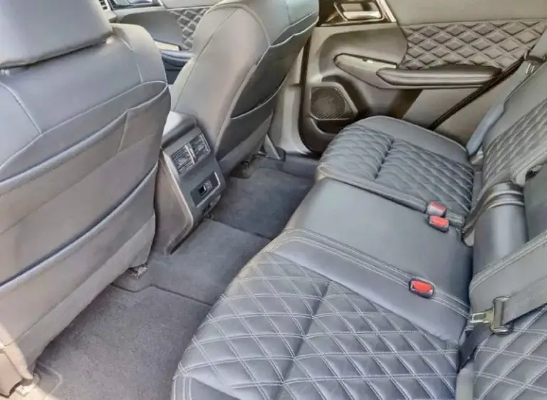 Продам mitsubishi outlander sel 2021 г. ✨
Двигатель: 2,5 л (бензин)
✅
Полный привод✅
Пробег: 25 тыс км✅
Я владелец ✅
Автомобиль в отличном состоянии, максимальная комплектация: память сидений, раздельный климат контроль, режимы езды, всевозможные ассистенты, адаптивный круиз, третий ряд сидений, премиум акустика, беспроводная зарядка, carplay и еще много опций которые сразу не перечислить!)
Цена: 3,250 млн ₽
Осмотр луганск!
Любые интересующие вопросы по телефону: 89591458699
📞 Звоните: +7(959)1458699 - фотография - 7