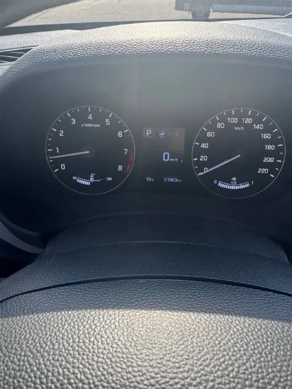 💶 1 950 000 
📮 Донецк
🚘 Hyundai creta
📅 2019
📊 Пробег: 52000
⛽ 2.0, Бензин, акпп
1 Владелец, не бита, не крашена. Дтп не было, состояние отличное. Трещина на лобовом от камня. Торг присутствует.

☎ +79493523341, +79493280505 - фотография - 5