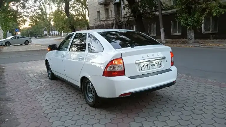 Продам приору 2010 г. Дно, пороги, лонжероны целые без всякой ржавчины, мотор после капитального ремонта прошло обкатку, клапана негнёт. Салон чистый ухоженный. Карты дверей и бампера приора 2.ходовая часть отрабатывает на отлично, дно обработано готово к зимней эксплуатации. Резина с дисками новая. По кузову в силу возраста незначительные моменты, кузовов ровный вид хороший. Автотека зелёная без дтп и т, д. Готова к оформлению. Цена 420000т. Рублей, возможен обмен с вашей доплатой. Мужики глупые вопросы не задавайте машина не новая. Просмотр г. Енакиево тел +79495020779
📞 Звоните: +7(949)5020779 - фотография - 4