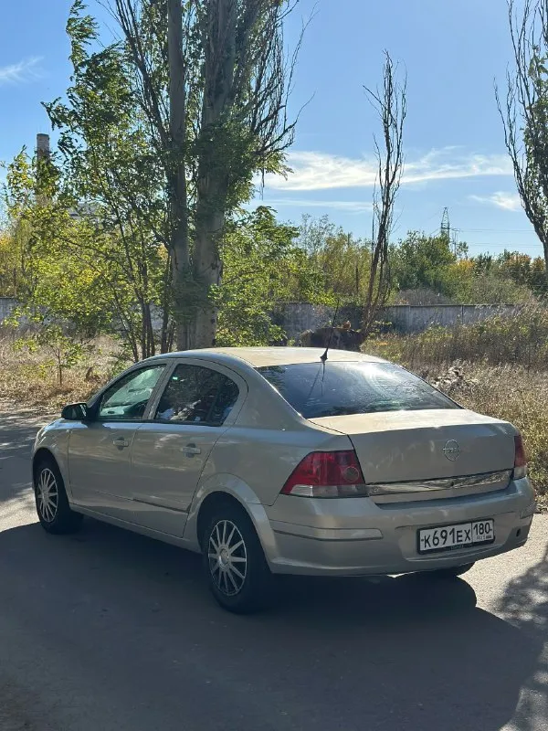 Продам opel astra h 2008 г. В. В отличном состоянии. Двигатель 1.8 обслужен. Коробка механика без нареканий. Кузов не гнилой, ржавчины нет - дно и пороги целые. В хорошей комплектации, климат, мульти-руль, подогревы, abs.
Полное переоформление - зелёная автотека.
Цена: 480.000 рублей, небольшой торг.
Находится в пгт. Донское.
+79497133206 - фотография - 6