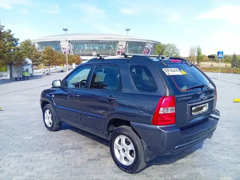 ✅ Kia sportage 2008 г. (сборка словакия)
✅ 2.0 Газ/бензин 150 л. С.
✅ Механика 5-ти ступенчатая
✅ Привод передний
✅ Пробег 286.000 км. Родной
✅ Климат-контроль
✅ Андроид
✅ Сигнализация, навигатор, камера заднего вида
✅ Подогрев лобового и заднего стекла, стеклоподъемники
✅ Два ключа
✅ Новая резина
✅ Без аварий, окрашена крышка богажника
✅ Техническое состояние хорошее
✅ Собственник, первый владелец, покупалась из салона, птс оригинал
Цена 1.050.000 руб.
Осмотр донецк
Тел. +79494031545 (телеграмм), +79790716016 - фотография - 2