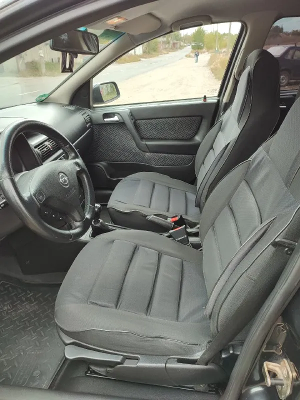 Продам opel astra g 1.6 8-клапанная. Год 2001. Установлено евро 4. Автомобиль в отличном состоянии! Все работает исправно. Авто без вложений! С документами полный порядок. Имеется 2-рой комплект зимней резины на дисках. Цена 550 тыс. Торг разумный у капота! Все интересующие вопросы по телефону: +79493502231
📞 Звоните: +7(949)3502231 - фотография - 9