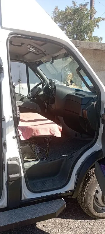 Продам iveco daily unitet. Машина в отличном состоянии. Гаражное хранение. Машина работала под лицензией, нерегулярные перевозки. Установлена пневмоподвеска, телевизор, электропривод двери, 20 мест (сидения все откидываются), кондиционер, автономка, водительское сидение пилот, багажное отделение согласно лицензии. Резина новая, в подарок отдам зимний комплект (6 колес). Масло менялось вовремя. Все, что установлено на автомобиле вписано в птс, вплоть до порогов. Ничего не стучит, не течет. По вопросам обращаться по телефону 8-959-177-80-41 владимир. Либо в личные сообщения.
📞 Звоните: +7(959)1778041 - фотография - 8