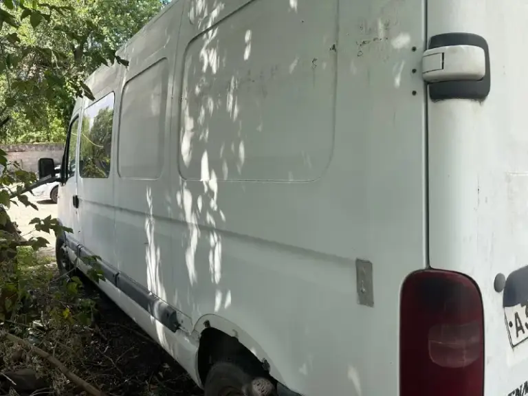 Продается renault мастер
2.5 Tdi.
Длинная база, без ржавчины, есть не значительные моменты по кузову. Автомобиль долгое время стоит. Пробег 190000 я владелец цена 750 торг +79493280318
📞 Звоните: +7(949)3280318 - фотография - 2