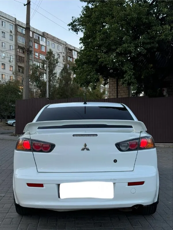 Mitsubishi lancer x 10
( 2015 Год ) 💰785.000💰 руб.
Митсубиси лансер рестайлинг
1.6 Чистый автомат японский !
199.000 Пробег
Двигатель не дымит, не троит, масло не расходует!
Акпп не пинает, не буксует, классический автомат, переключает мягко, и плавно!
Ходовая не гремит, не стучит, никуда не тянет!
По электрике все работает все исправно, кондиционер заправлен, и работает, печка жарит, подогревы сидений работают, элек. Зеркала, 4 стеклоподъемника, сигнализация, мульти руль, мультимедиа андроид, с задней камерой вида, с хорошей музыкой, bt и т д!
Документы кристально чистые, без запретов, без штрафов, переоформление без проблем, можно с моим присутствием.
Осмотр г. Макеевка
Связь +79494890856 +79496073269
Цена 785.000 руб торг - фотография - 5