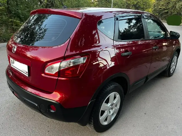Nissan qashqai - ниссан кашкай рестайлинг. В состоянии близко к новому автомобилю!
Не бита, не крашена! 100%. Вся в родной краске! Куплена в 2011 году.
Один единственный владелец! За всю жизнь! Пробег 132.тыс. Км. Сборка англия. Гаражное хранения. Авто абсолютно весь обслужен и не требует никаких вложений, и в ближайшее время не будет требовать. Недавно было сделано большое т. О. Всё остекление включая лобовое оригинал. Не одна деталь не снималась. Кузов лужённый оцинкован!
💰Цена 920.000₽💰

📞 +79494115300 - фотография - 5