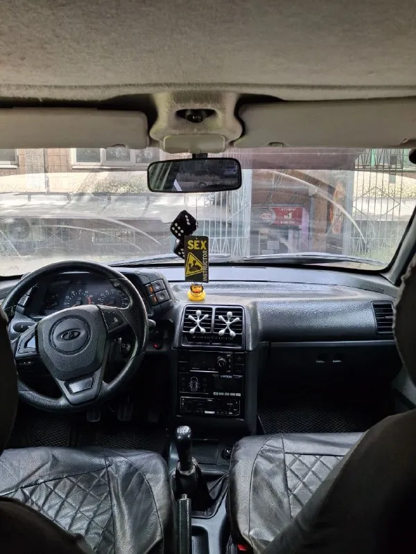 Продам ваз21101 2006г 1.6 8v
Пробег 225т
Горловка
Машина на ходу, не перекуп(владею с 2019 года)
Детально по телефону либо в телеграм @efanioz +79497962391
Цена 200.000 + комплект зимней резины - фотография - 4