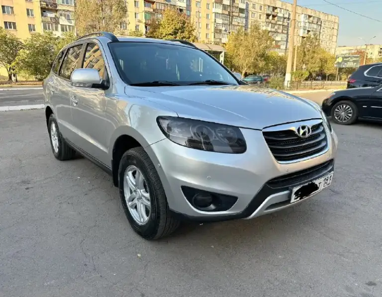 Продам hyundai santa fe|2011г
2.4 Бензин
Работает идеально!
Коробка автомат
Полных привод 4х4
Двухзонный климат
Круиз контроль
Подогрев сидений
Подогрев зеркал
Мульте руль
Монитор с навигацией
Bluetooth, aux, usb
Парктроники зад перед
2 Ключа
От собственницы
Цена-1.270.000₽
Все вопросы по телефону:+79591677371
📞 Звоните: +7(959)1677371 - фотография - 2