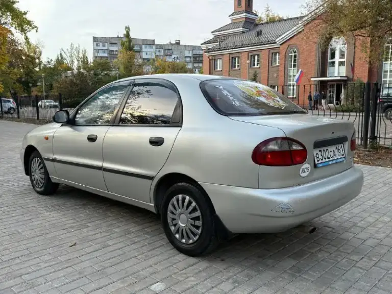 В продаже заз chance 2010 года выпуска.121.000 пробег. Автомобиль на отличном ходу, комплектация с гидроусилителем. Вообще не гнилой, пороги и днище целые, низа дверей как у нового авто. Все силовые агрегаты без намека на ржавчину. Кузов видно на фото. Техника обслуженная, мотор масло не расходует, коробка включается, ходовая часть в порядке, тяга у авто отличная. Салон опрятный, не прокурен. Установлена не плохая музыка с aux и bluetooth.
Юридически чистый автомобиль, любое переоформление
Донецк.
205.000 Рублей, торг уместен
+79495097888
📲 Tg: дешевые колеса
📞 Звоните: +7(949)5097888 - фотография - 3