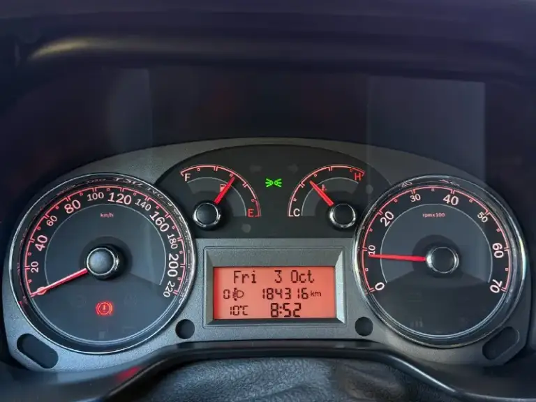Продам fiat linea 2012 года
1.4 Атмосферник, чугунный блок
Также установлено (вписан в техпаспорт)
Авто в одной семье с момента покупки в автосалоне, с 2012 года (приобреталась у оф. Дилера на ленинском проспекте)
Пробег 185 тыс. Км.
Комплектация: кондиционер(заправлен, работает), гур, 2 эл. Стеклоподъемника, абс, электрорегулировка фар и зеркал, подогрев заднего стекла и боковых зеркал
Машина относится к c классу и имеет просторный багажник на 500 литров
Кузов полностью оцинкован, намека на ржавчину нет
Автомобиль в дтп не участвовал, все элементы кузова в родном окрасе и все стекла родные, включая лобовое.
Техническое состояние отличное, обслуживается машина своевременно, при необходимости более подробно могу рассказать
Салон также в отличном состоянии, задний ряд сидений с момента покупки в чехлах
Цена: 670 000 руб, торг у капота.
Номер для связи: +79494068921
Авто находится в макеевке
Вместе с авто отдам: свежий зимний комплект резины, резиновые коври
📞 Звоните: +7(949)4068921 - фотография - 9