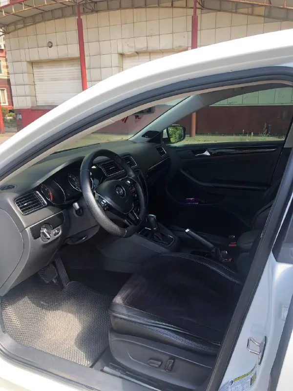 Продам свою jetta 6 sel 2014. Пробег 200.000 км. Автомобиль в хорошем состоянии. Техника работает на отлично. То проходил своевременно.
Салон в хорошем состоянии.
2 Комплекта резины
На все вопросы отвечу по телефону.
1.350000 Р.
Продаю по причине покупки нового авто.
+79493215821 - фотография - 7