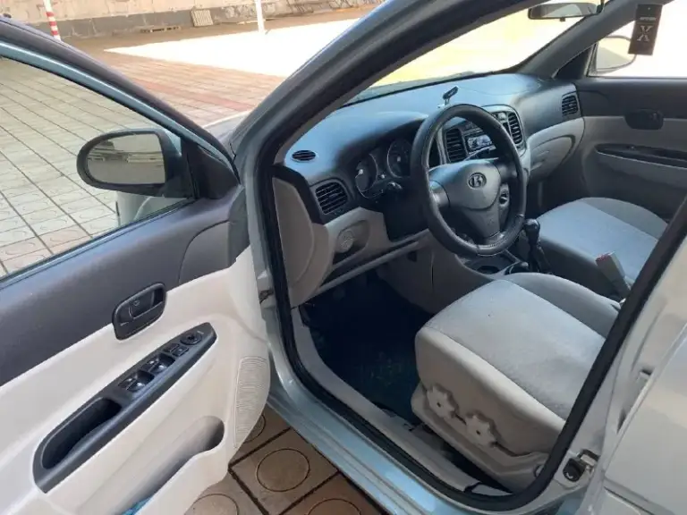 Hyundai 1.4 бензин, 2008 год выпуска, на отличной техники, полное переоформление, чистый ухоженный салон, центральный замок, гур, кондиционер, днище не гнилое, ходовая в порядке, автомобиль в володарске, 380 рублей, +79493167195 - фотография - 5