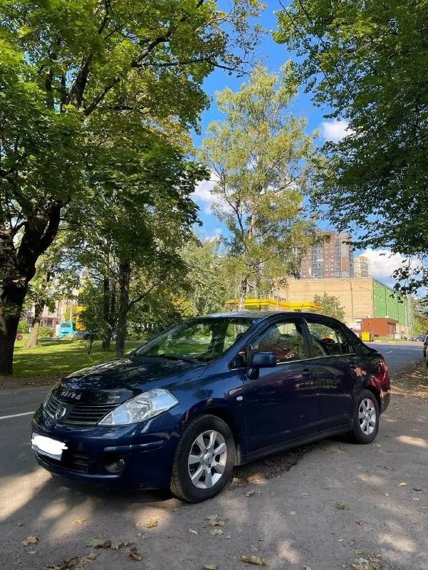 Nissan tiida 1.6 (2008)
195К родной пробег
Расход по городу 6.2л
Бензин, механика
Комплектация: климат-контроль, abs, air bag, электрозеркала, электроподьемники, без ключевой доступ, кожаный мульти руль, два оригинальных ключа, подогрев сидений, легкосплавы.
Двигатель не троит не дымит, масло не берёт
Вложений не требует
Цена 510 т. Р
Донецк буденновский р-н
+79496593309

Наш max
Https://max. Ru/dnr_avto_180 - фотография - 3