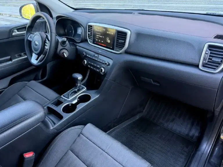 Kia sportage 2021 рестайлинг, 2.4 автомат, 79000 км. Отличное состояние, обслужен. Отличный кроссовер с нормальным мотором, не путайте с 2.0.
Возможно оформление в кредит. Возможен обмен.
Более детальная информация по телефону.
Цена - 2.180.000 р.
+79494041233 - фотография - 10