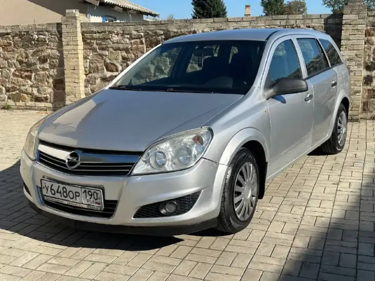 Продам opel astra h универсал
Объем 1.6 механика
Пробег 194000
Год выпуска 2008
В идеальном состоянии
Без ржавчины, гнили, вмятин,
Двигатель не дымит, не троит, масло не ест,
По комплектации имеется
Кондиционер заправлен работает
Бортовой компьютер
Эл стеклоподъемники
И многое другое
Цена 515 000
+79493943583
📞 Звоните: +7(949)3943583 - фотография - 1