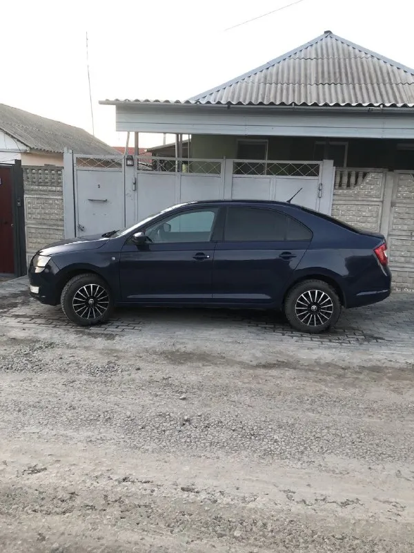 Продам skoda рапид 2015 г. В. Двигатель бензин мкпп. Цена 730.000 руб. Машина находится в луганске. Все вопросы по телефону +7(959) 151 78 96
📞 Звоните: +7(959)1517896 - фотография - 3