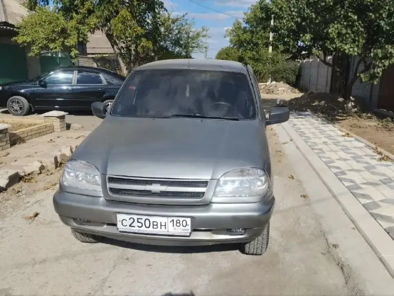 Продам chevrolet нива.2007 год, на полном ходу.370₽ +79493431293
📞 Звоните: +7(949)3431293 - фотография - 1