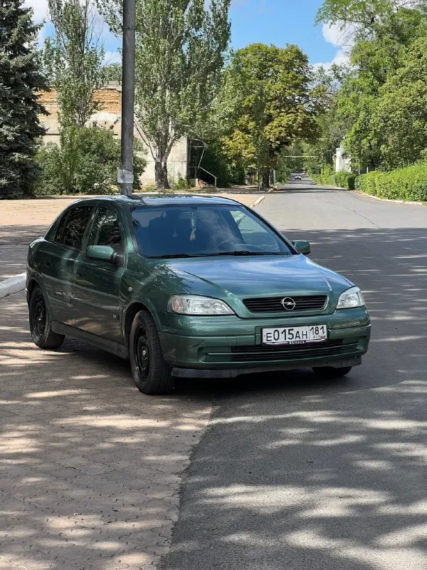 Продам opel астра g
1998 Года выпуска 1.6 механика
Пробег 197 000.
Цена 350000 тыс
Торг
Машина дедушки, во владении более 10 лет.
Без дтп, в родной краске.
Ходовая в порядке, ничего не гремит, не стучит, стойки в круг новые.
Работает ровно.
После кап ремонта, фото все есть.
Новое грм помпа ролики фирма инна.
Кузов целый, без дыр.
Гур, абс,4 эл подъемника с доводчиками, люк работает в 2 положениях.
Все, что должно светиться - работает абсолютно все.
Машина использовалась раз в неделю и хранилась в гараже.
Стекла родные, все целые
Продается в связи со здоровьем.
Полное переоформление.
Красный луч
+79591402196
📞 Звоните: +7(959)1402196 - фотография - 2