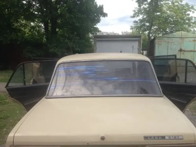 Продам ваз 2107 1989 г. Выпуска в хорошем состоянии. Двигатель и ходовая в норме, колеса r 14 (зима), r 13 (лето). Подвеска - родная. Движок - 1,6. Аккумулятор- новый. Документы в порядке. Регистрация – 180 регион, местная. Цена 200 тысяч. Нахожусь в буденновском р-не. Звонить в любое время по № т. +79493299928 юрий
• Марка:ваз
• Модель-2107
• Год выпуска-1989
• Тип кузова-седан
• Цвет-бежевый
• Вид топлива-бензин
• Объем двигателя:1 600 см³
• Коробка передач:механическая
• Состояние машины, гаражное хранение не бит не крашен
• Мультимедиа, магнитола
📞 Звоните: +7(949)3299928 - фотография - 5
