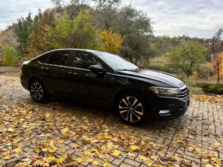 Отличная цена !!!
Volkswagen jetta 2020
1.4 (8 Айсин)
Комплектация: эур/мультируль, мультимедиа карплей/андроидавто, 4 эсп, датчики слепых зон, камера заднего вида, круиз контроль с контролем дистанции впереди идущего автомобиля, led оптика, климат салона, датчик света/дождя и т. Д.
Состояние автомобиля отличное! Вложений не требует! Стекла все заводские! Всего два косметических окраса! Техническая часть на 5+, замена масла строго по регламенту, только оригинальное масло, так же установлена новая зимняя резина! Стоимость данного автомобиля 1.490.000, готов торговаться у капота! Находиться в донецке, переоформление без проблем. +79494165692 или +79034309167
(Телеграм +79494165691)
📞 Звоните: +7(949)4165692 - фотография - 7