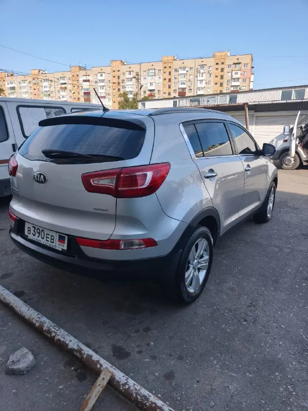 Продам свой kia sportage2013г. .2.0дизель. Кпп автомат. Пробег 170 000.покупалась новая в салоне. Один хозяин. Есть вся история обслуживания. Цена 1.6мил. +7 949 326 61 04
📲 Tg: @lucky_lizaa
📞 Звоните: +7(949)3266104 - фотография - 3