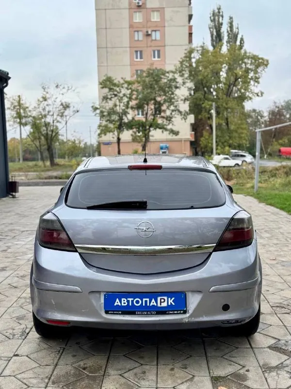 🇩🇪 Opel astra h gtc

💰Цена: 380 000р
🏢Город: мариуполь
📅Год выпуска: 2007
🗒️Пробег: 286 416 км.
⚙️Двигатель: 1.6
⛽Топливо: бензин
⚙️Кпп: автомат

📞 Телефон:

+7-949-727-41-51
+7-949-551-91-52
+7-989-263-55-56

💾 Описание:

Молодежный хэтчбек с надежным бензиновым двигателем и акпп отлично подойдет как первый автомобиль.

✅ Оригинальный пробег
✅ Техническая часть на 5
✅ Кузов без дтп и без коррозии

✅ Отличная комплектация:
- Автоматическая коробка
- Полный электропакет
- Кожаный мультируль
- Бортовой компьютер
- Литые диски
- Кондиционер

Улица шевченко 269 - фотография - 5