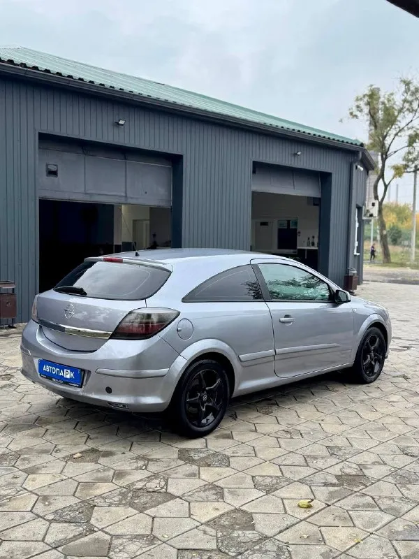 🇩🇪 Opel astra h gtc

💰Цена: 380 000р
🏢Город: мариуполь
📅Год выпуска: 2007
🗒️Пробег: 286 416 км.
⚙️Двигатель: 1.6
⛽Топливо: бензин
⚙️Кпп: автомат

📞 Телефон:

+7-949-727-41-51
+7-949-551-91-52
+7-989-263-55-56

💾 Описание:

Молодежный хэтчбек с надежным бензиновым двигателем и акпп отлично подойдет как первый автомобиль.

✅ Оригинальный пробег
✅ Техническая часть на 5
✅ Кузов без дтп и без коррозии

✅ Отличная комплектация:
- Автоматическая коробка
- Полный электропакет
- Кожаный мультируль
- Бортовой компьютер
- Литые диски
- Кондиционер

Улица шевченко 269 - фотография - 6