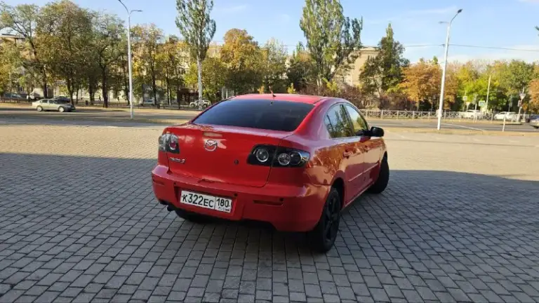Продам mazda 3, 2007 г. , 1.6 автомат. Пробег 210 тыс. , подтвержденный. По технике все хорошо - мотор работает ровно, коробка переключает мягко. По кузову есть жизненные моменты, внутри все работает - климат, эл. Стеклоподъмники, подогревы сидений, парктроник. Хорошая летняя резина, новый аккумулятор. По документам чистая, стоит на 180 учете - переоформление в мрэо без проблем. Цена 460.000 руб, торг возле капота. Посмотреть можно в центре донецка +79494522484
📲 Tg: erik
📞 Звоните: +7(949)4522484 - фотография - 3