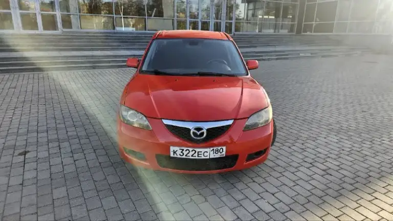 Продам mazda 3, 2007 г. , 1.6 автомат. Пробег 210 тыс. , подтвержденный. По технике все хорошо - мотор работает ровно, коробка переключает мягко. По кузову есть жизненные моменты, внутри все работает - климат, эл. Стеклоподъмники, подогревы сидений, парктроник. Хорошая летняя резина, новый аккумулятор. По документам чистая, стоит на 180 учете - переоформление в мрэо без проблем. Цена 460.000 руб, торг возле капота. Посмотреть можно в центре донецка +79494522484
📲 Tg: erik
📞 Звоните: +7(949)4522484 - фотография - 5