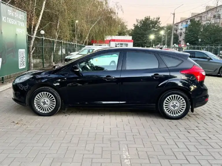 Ford фокус 3
2013 Г. В. 1.6 механика
207 Т родного пробега
Автомобиль в отличном состоянии, полностью обслужен и не требует ни каких вложений.
По кузову ни каких замечаний нет, салон чистый, аккуратный, целый без дефектов.
Установлен андроид магнитола с камерой заднего вида, кондиционер работает, обогрев сидений и зеркал, сигнализация с автозапуском, новая резина на литых дисках. Зимние покрышки нокиан проехали 1сезон отдам в подраок.
Юридически чистый автомобиль
Возможна продажа в кредит 💸
Возможен обмен на ваш автомобиль
Цена: 750.000 руб
Осмотр: луганск
+79595987777
📞 Звоните: +7(959)5987777 - фотография - 3