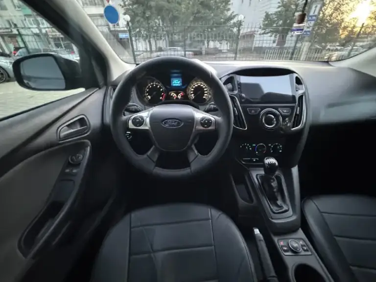 Ford фокус 3
2013 Г. В. 1.6 механика
207 Т родного пробега
Автомобиль в отличном состоянии, полностью обслужен и не требует ни каких вложений.
По кузову ни каких замечаний нет, салон чистый, аккуратный, целый без дефектов.
Установлен андроид магнитола с камерой заднего вида, кондиционер работает, обогрев сидений и зеркал, сигнализация с автозапуском, новая резина на литых дисках. Зимние покрышки нокиан проехали 1сезон отдам в подраок.
Юридически чистый автомобиль
Возможна продажа в кредит 💸
Возможен обмен на ваш автомобиль
Цена: 750.000 руб
Осмотр: луганск
+79595987777
📞 Звоните: +7(959)5987777 - фотография - 5