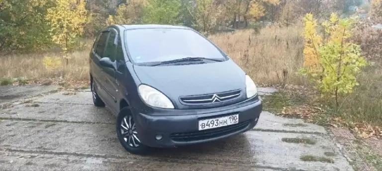 Citroen xsara picasso 2002г. В
Двигатель 1.8, коробка 5 кпп,
Кузов оцинкованный, без ржавчин, без гнили, расход 7-8 на 100. Салон трансформер, сзади сиденья снимаются, очень большой багажник, семейный вместительный автомобиль, масло не берет, на полном ходу, без нареканий, все окна родные в круг
В авто имеется: электрозеркала, подогрев зеркал, складывание зеркал автоматическое, 4 стеклоподъемника, абс, 4 подушки безопасности, велюровый салон, противотуманные фары, климат контроль холодит заправлен, бортовой компьютер, корректор фар, по электрике работает все полностью! Имеется сервисная книжка. По документам полный порядок, без арестов, штрафов. Удобный семейный автомобиль не дорогой в обслуживании, резина зима/лето. Торг при осмотре!! Продажа с переоформлением!
Цена 350 000 руб
+79493863826 (Telegram)
Место осмотра макеевка зелёный или харцызск танк - фотография - 1