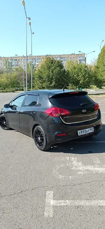 Kia сид 2014 года. Отличное состояние обслужен. Пробег оригинальный 170 т. 1,4 на 6 ст механике. Расход 6 литров. Собственник. 945₽. +79494850271
📲 Tg: 777
📞 Звоните: +7(949)4850271 - фотография - 3
