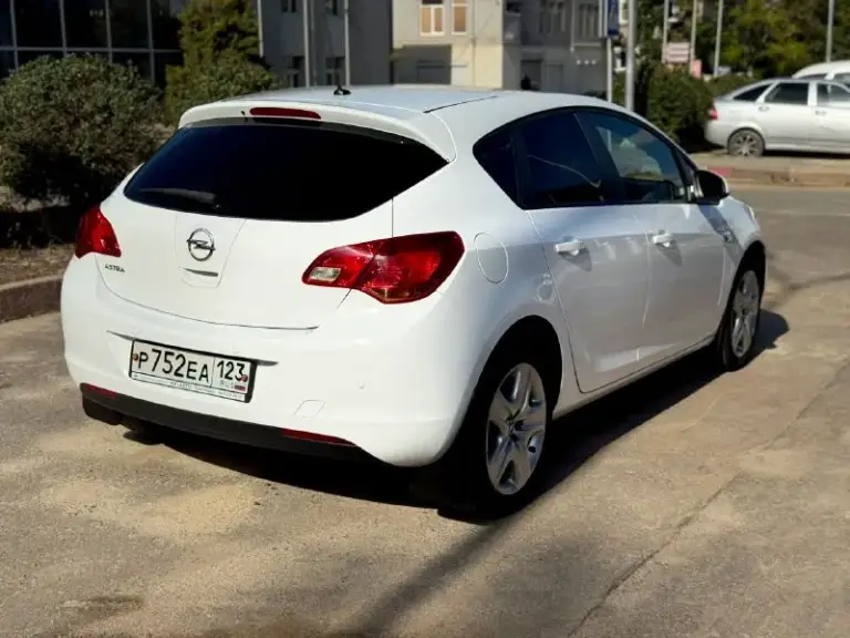 Opel astra
Год выпуска: 2012
Двс: 1.6
Кпп: автомат
Пробег: 151 000 км

✅Оригинальный пробег
✅Технически исправен и обслужен

Стоимость: 870 000₽
Возможна продажа в кредит

Осмотр в донецке, калининский район

📞 +79496993190 - фотография - 3
