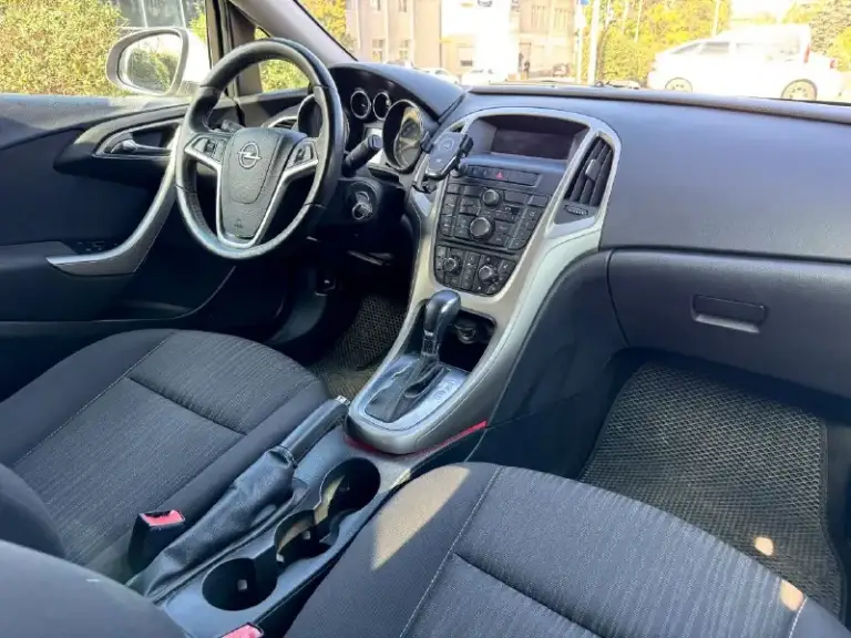 Opel astra
Год выпуска: 2012
Двс: 1.6
Кпп: автомат
Пробег: 151 000 км

✅Оригинальный пробег
✅Технически исправен и обслужен

Стоимость: 870 000₽
Возможна продажа в кредит

Осмотр в донецке, калининский район

📞 +79496993190 - фотография - 6