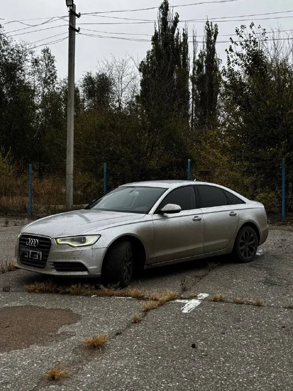 В продаже audi a6 c7 2011 года
Цена 1.250.000🍋
Данного автомобиля 2.0 tfsi (gen 3).
Не дымит, не троит, работает как часики.
Пробег :218 тысяч км.
Коробка.
Без пинков и дерганий.
Ходовая часть в идеале.
Автомобиль в отличном состоянии
Комплектация :
~Климат контроль 2-х зонный
~Круиз контроль
~Датчик дождя, датчик света
~Голосовое управление
~5 Режимов езды (спорт, комфорт и т. Д)
~Autohold
~Start/stop
Резина зима/лето
По машине проведено много работ, вложено много денег и сил, наряды работ присутствуют. Есть одна ошибка ( на машину никак не влияет).
Писать могу очень много еще, все расскажу при встрече.
Осмотр :г донецк - макеевка.
Номер телефона +79495195303
Без торга, цена адекватная.
📞 Звоните: +7(949)5195303 - фотография - 1