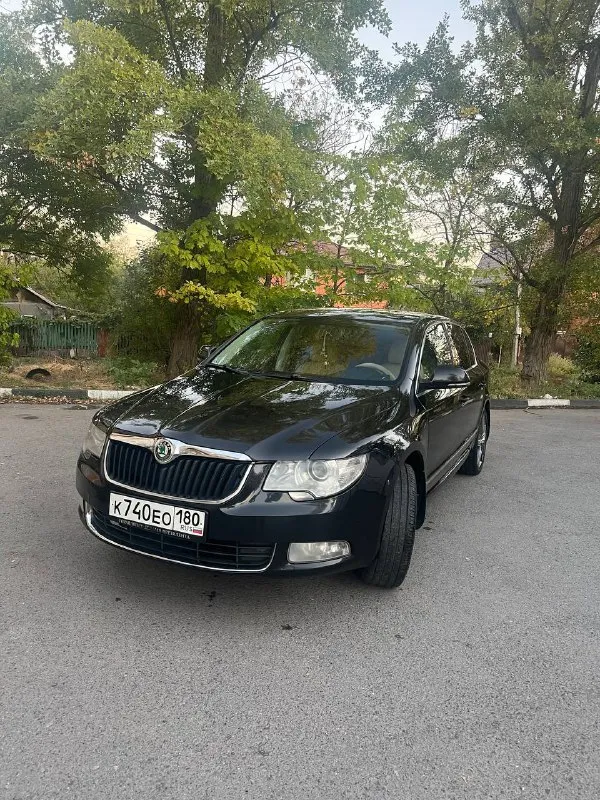 Продам личный автомобиль.
Документы в порядке на учете на мне.
Кузов в хорошем состоянии ваг болячки устранялись, салон в отличном состоянии, климат работает.
Резина с хорошим остатком.
Комплектация пред максимальная.
Коробка работает без нареканий щелкает все передачи.
Более детально по телефону
+7 (949) 481-94-29 Сергей
Цена 980 000₽ - фотография - 1