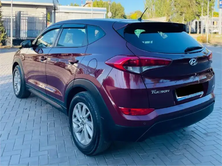 Hyundai tucson рейсталинг
Lux max
Эксплуатация с 2017 года
Двигатель 2.0 бензин
Коробка автоматическая
Пробег родной 116 тыс км.

Автомобиль в хорошем состоянии живой !!!
В ближайшем времени не требует вложений !!!
Пред максимальная комплектация,
Ухоженный салон достойный,
Датчики света, и дождя,
Подогревы всех сидений,
Подогрев зеркал и стекл,
Полный электропакет,
Большая мультимедиа,
Блютус громкая связь,
Новые летние шины,
Два пульта два ключа,
И многое другое !

С документами полный порядок,
Могу присутствовать в мрэо для
Полного переоформления,
Автотека полностью зелень 🌿

Продажа авто г. Донецк
Цена за достойное авто 1645:000 ₽
Срочно нужны финансы срочно
Срочно цена на один день такая
Таких авто единицы достойный
Срочная продажа очень срочно
Остальные вопросы по номеру
+79493969855 Ростислав - фотография - 4