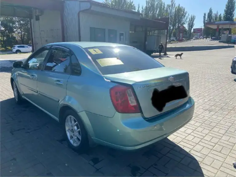 Продам шевроле лачетти 2008 год, 1.8, коробка автомат, климат, пробег 194 тыс, осмотр макеевка. Цена 550 т. Руб, торг, все остальные вопросы по телефону +79495162551 - фотография - 3