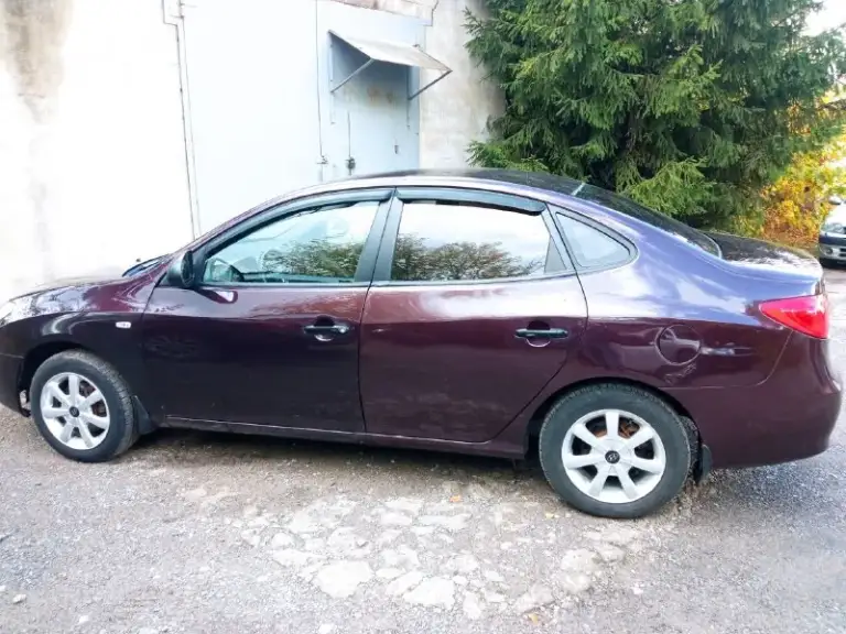 Продам авто  hyundai elantra
Мотор 1.6
Цена: 530 000 торг
Год выпуска: 2007
Город: донеце
Автомобиль в хорошем состояние. Салон чистый, ухоженный.
По двигателю и коробке никаких проблем нет.
Один ключ, электро стеклоподъемники, подогрев сидений, кондиционер, все работает.
То проходила всегда по регламенту, доедет куда угодно.
Хорошая резина.
Гнили и рыжиков нет.
С документами полный порядок, юридически без ограничений, полное переоформление.
+7 (949) 4599686 - фотография - 6