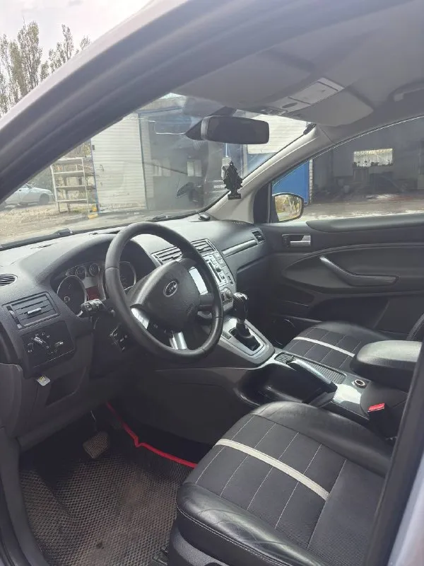 Продам ford kuga 2011года. Передний привод. 2.0t diesel работает отлично, замена грм, помпы роликов, обслужен. Коробка 6 -ти ступенчатый автомат, надёжный. Два комплекта колёс, два ключа, два хозяина. Климат контроль, круиз контроль, подогрев сидений.
Цена: 1🍋₽
Алчевск, +79591416449
📞 Звоните: +7(959)1416449 - фотография - 9