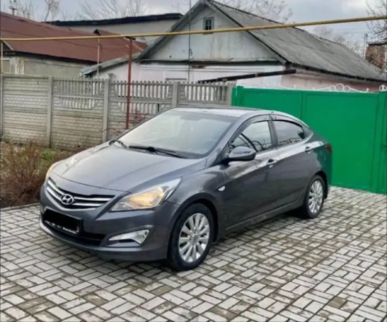 Срочно продам ‼️🚨
Hyundai solaris 2016 года,
Кузов: в отличном состоянии, полностью вся в родне
Двигатель: работает без лишнего шума, полностью обслужен,
Пробег 182000км✅
Коробка не хрустит не выбивает включается все плавно, ✅
Ходовая: часть без шума ничего не гремит не стучит, ✅
Комплектация максимальная: 4 стеклоподъемника, подогрев сидений, подогрев всех зеркал, электро-зеркала, кондиционер, мульти-руль, штатная музыка. ✅
За машиной ухаживала каждые 8к км меняю масло салон чистый и опрятный, в машине не курили.
Все вопросы в лс или звоните по номеру✅

+79499583699

Г. Донецк.
Цена 860.000₽ торг - фотография - 2