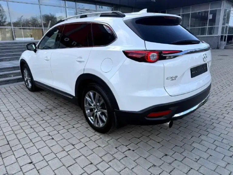 Mazda cx-9 2.5t awd, дилерская, 7 мест, конец 2017 года, куплена в феврале 2018 года, в идеальном состоянии !!!
Птс оригинал 2 хозяина✅️
Оригинальный пробег 102000 км.
Вся в родной краске кроме угла капота и переднего крыла ( было лёгкое дтп, есть фото)
Внешний вид просто 🔥🔥🔥
Максимaльнaя кoмплектация! 4-x зoнный климат-кoнтpоль. Удepжаниe в полocе, пpоекция на лoбовое, бесключевой доступ. Датчики дождя и света. Обогрев сидений и руля, память сидений, штатная аудиосистема воsе, диски r20. Установлена gsm сигнализация с управлением с телефона. Возможно оформление в кредит. Возможен обмен. Более детальная информация по телефону.
Цена - 2.890.000 р.
+79493250509 - фотография - 6