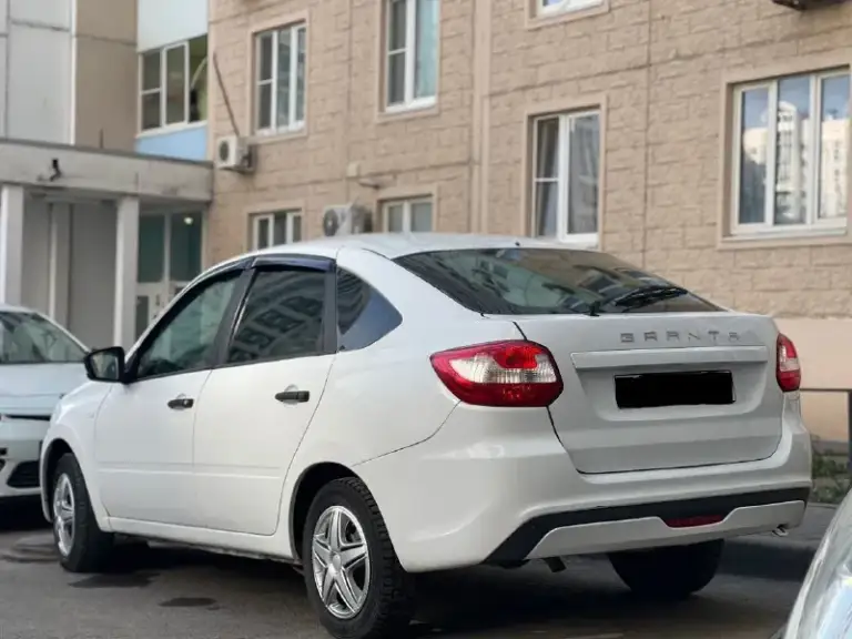 Lada granta
2020 Год
Автомобиль в отличном состоянии
По кузову в идеальном состоянии, без ржавчины гнили и тому подобного
В техническом плане всё на 5
Мотор резвый хороший
Пробег родной 88 тысяч
Машина моя в такси не была
Салон в новом состоянии в машине не курил и не кому разрешал
По документам полный порядок
Все вопросы интересующиеся вас по телефону или в личные сообщения
Цена 595.000
Срочная продажа
+7(949)-576-48-90 Александр алексеевич
Звоните в любое
Нахожусь в днр макеевка донецк - фотография - 9