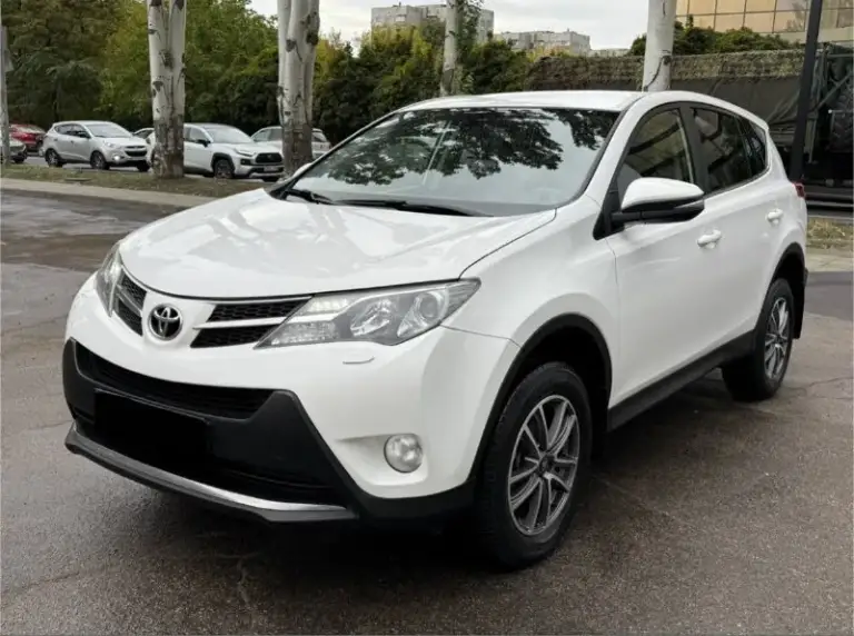 Продам toyota rav4
2.0 Бензин
Год выпуска 2013
Состояние идеальное.
Без вмятин царапин
И рыжиков
Сервисные книги.
Сигнализация pandora
Парктроники
Камера заднего хода
Вложений не требует!
Любое оформление!
Я втарой хозяин!
Салон не затертый не порваный
Авто полностью обслужена до мелочей
Полный привод работает!
Работает ровно.
Коробка переключает идеально
Климат контроль работает
Все жидкости заменены!
Стекла все родные
Каждая кнопка работает)
Цена 1.650₽
+7-949-794-46-27
Остольные вопросы по телефону
Звоните в любое время.
📲 Tg: евгений
📞 Звоните: +7(949)7944627 - фотография - 1