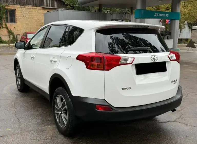 Продам toyota rav4
2.0 Бензин
Год выпуска 2013
Состояние идеальное.
Без вмятин царапин
И рыжиков
Сервисные книги.
Сигнализация pandora
Парктроники
Камера заднего хода
Вложений не требует!
Любое оформление!
Я втарой хозяин!
Салон не затертый не порваный
Авто полностью обслужена до мелочей
Полный привод работает!
Работает ровно.
Коробка переключает идеально
Климат контроль работает
Все жидкости заменены!
Стекла все родные
Каждая кнопка работает)
Цена 1.650₽
+7-949-794-46-27
Остольные вопросы по телефону
Звоните в любое время.
📲 Tg: евгений
📞 Звоните: +7(949)7944627 - фотография - 7
