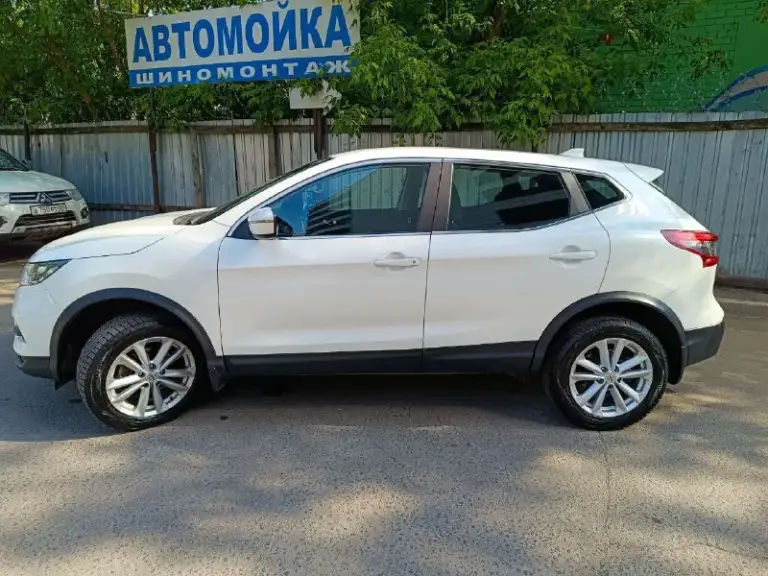 Nissan qashqai 2.0 cvt 2wd 2019 года выпуска
Пробег 106 тыс км
Продаю свой личный автомобиль в идеальном состоянии, вложений не требует, комплектация с подогревами стекол сидений зеркал и многое другое, датчики света дождя, система стабилизации, система курсовой устойчивости, круиз контроль и многое другое. ... ..
В общем автомобиль достойный и будет ещё долго радовать нового владельца!
Цена: 2.000.000 ₽
Тел: +7(977)3747936 - фотография - 8