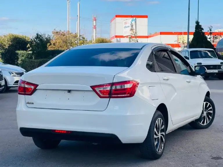 Lada vesta
2019 Год
Автомобиль в отличном состоянии
По кузову авто в хорошем состоянии
Технически всё отлично
Без каких либо проблем
Салон ухоженный
Стоит хорошая музыка андроид
Камера заднего вида
Автомобиль делали для себя всё в полном порядке
Юридически кристально чистая
На меня оформлена
Номер телефона +79499437884
@Alexc2221
Днр макеевка - донецк
Цена 725.000 торг
Возможен обмен - фотография - 3